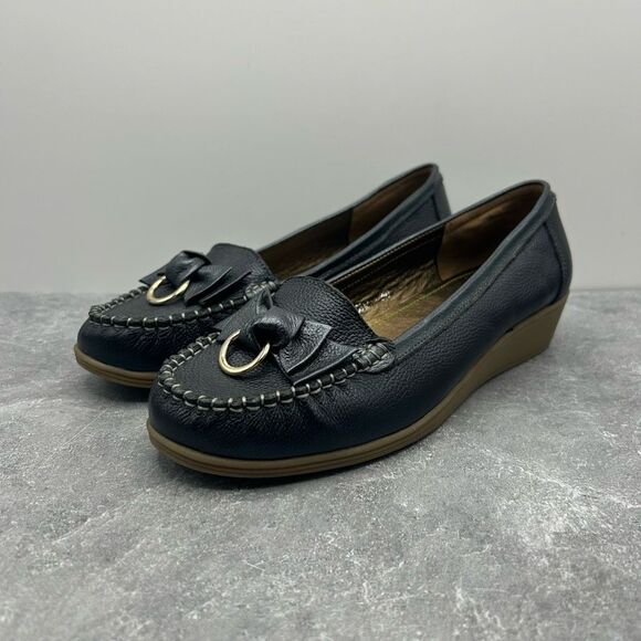 NWB Anne Klein Navy Blue Pebbled Leather Loafer Size 7.5 M Wedge Slip On - Picture 2 of 16